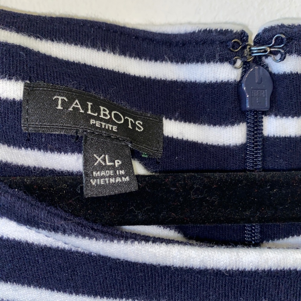 Talbots Navy/White striped sleeveless dress with pockets - Picture 2 of 6